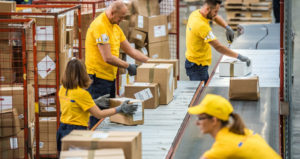 Scanning and checking boxes in distribution warehouse